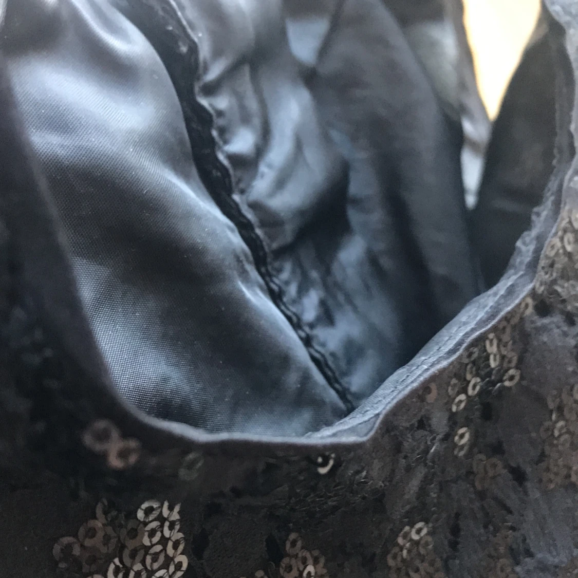 Svart klänning  - 91