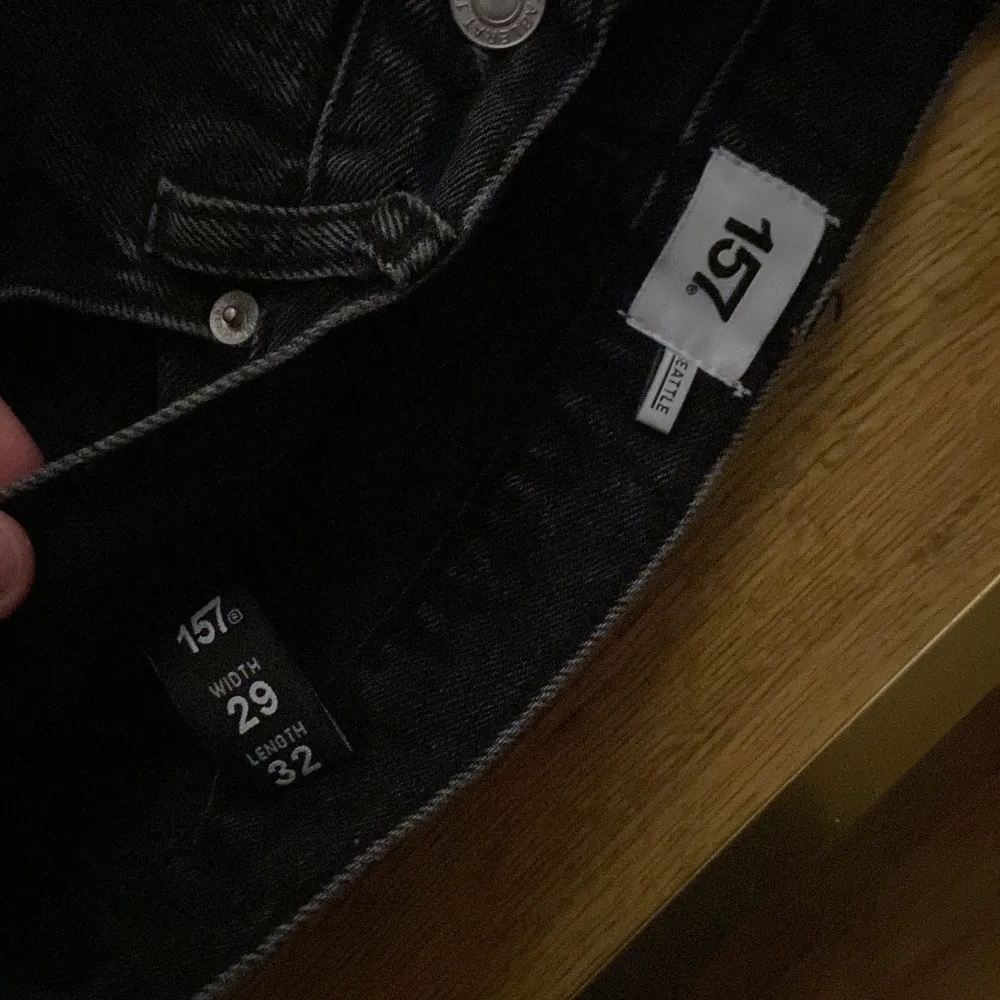 Ett par svarta jeans från lager 157 använda fåtal gånger. Jeans & Byxor.