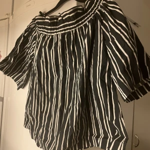 Randig topp  - Randig topp, använd några gånger 