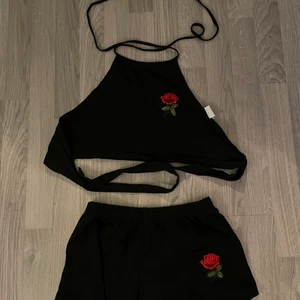 Shein sett - Ett sommar sett från shein🛍☀️ Storlek-Xs 30kr💗