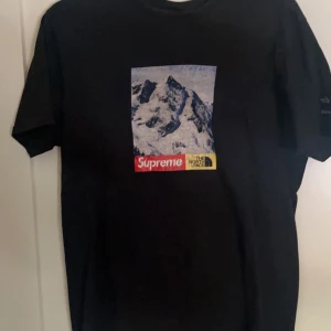 Supreme x tnf  - Inte så bra sick 