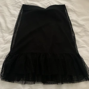 Kjol - Använt fåtal gånger💕 i priset ingår frakt🤩