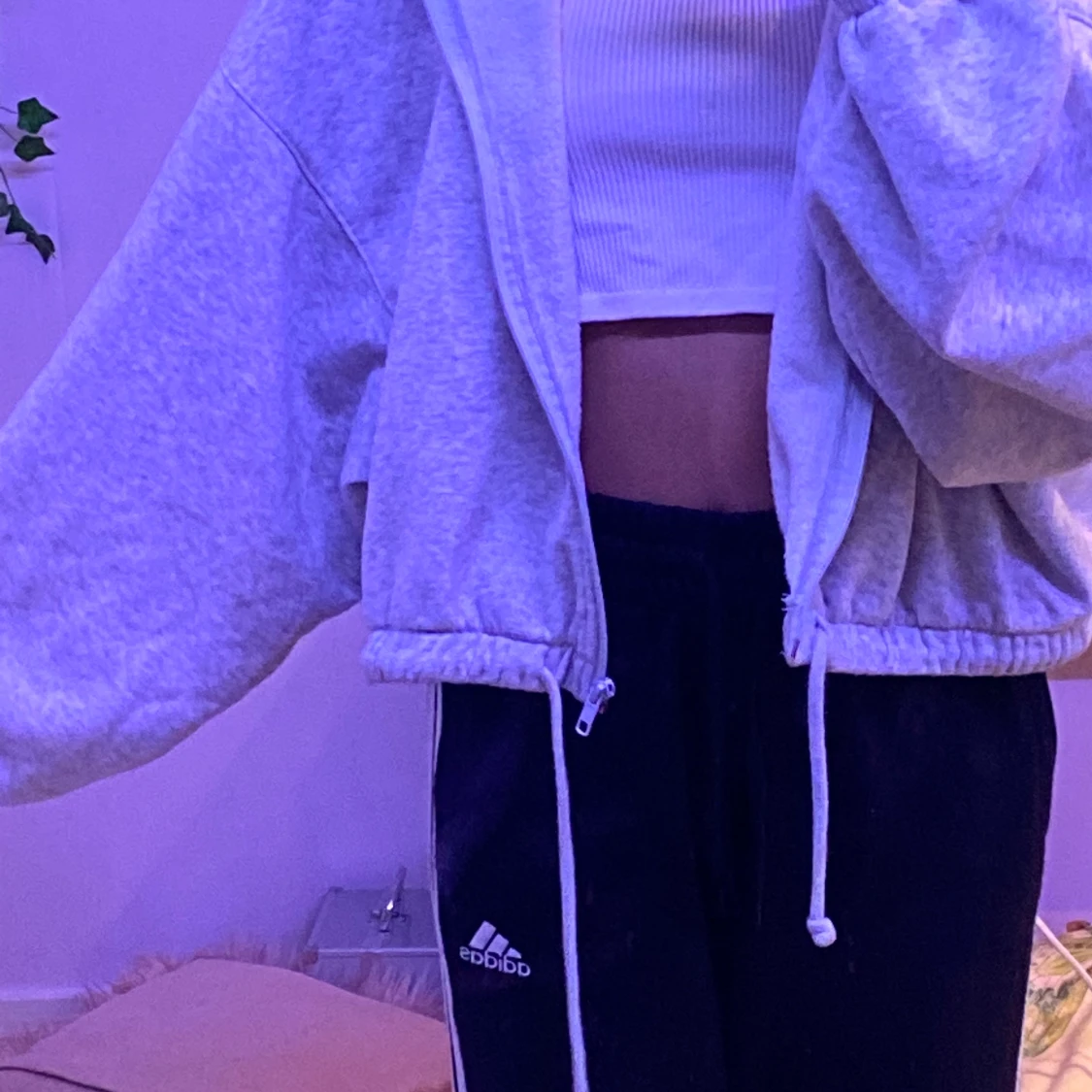 H&M kofta med dragsko.