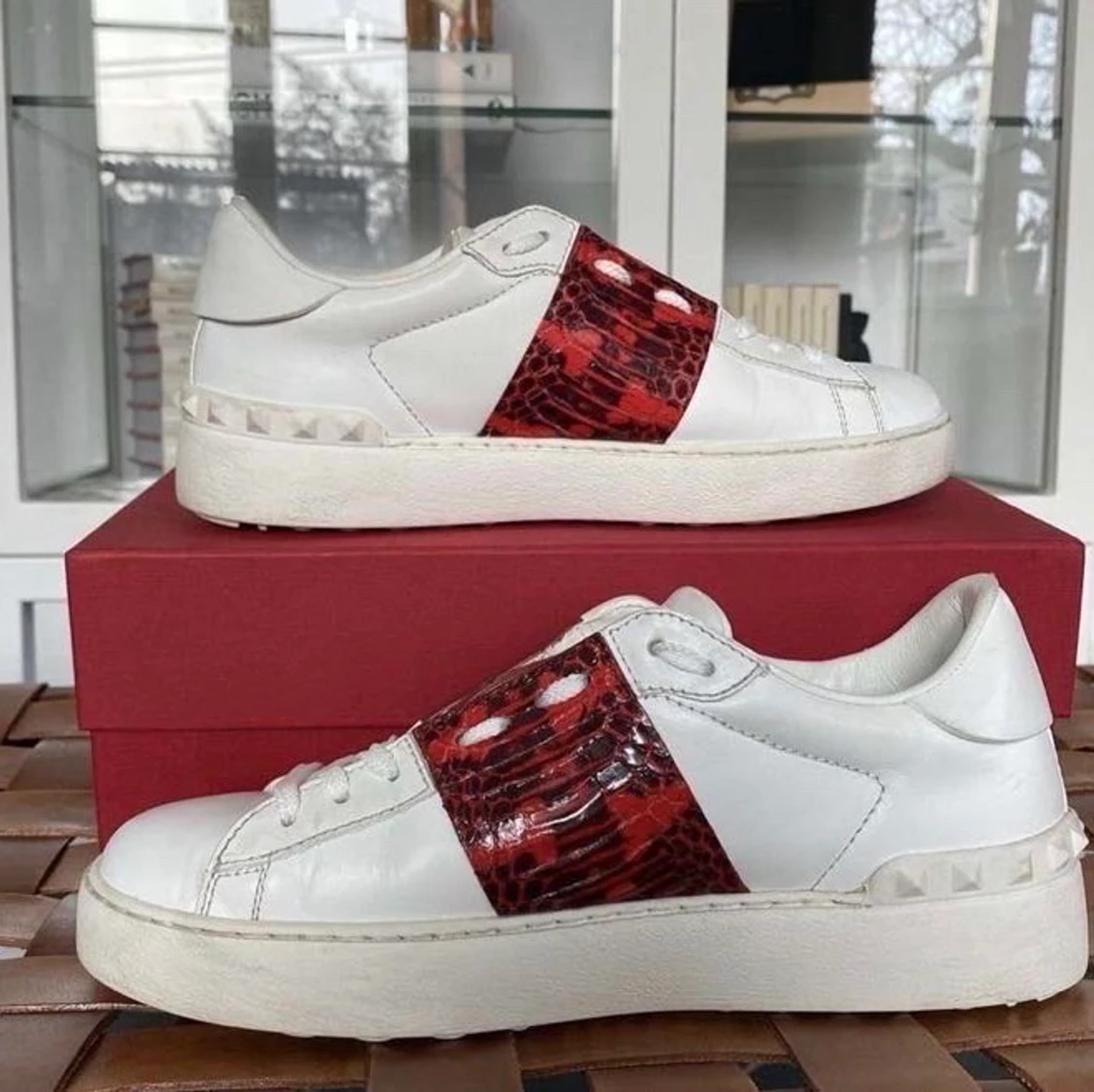 Intressekoll på as coola valentino skor