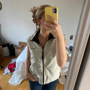 Beigh bäst  - snygg väst