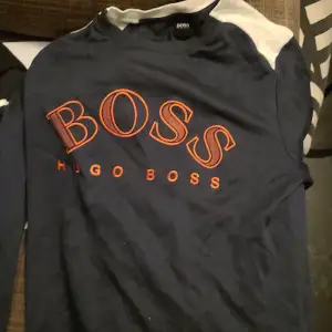 Helt äkta hugo boss tröja från boozt . Urprungapris 795. Mitt pris 495 sek