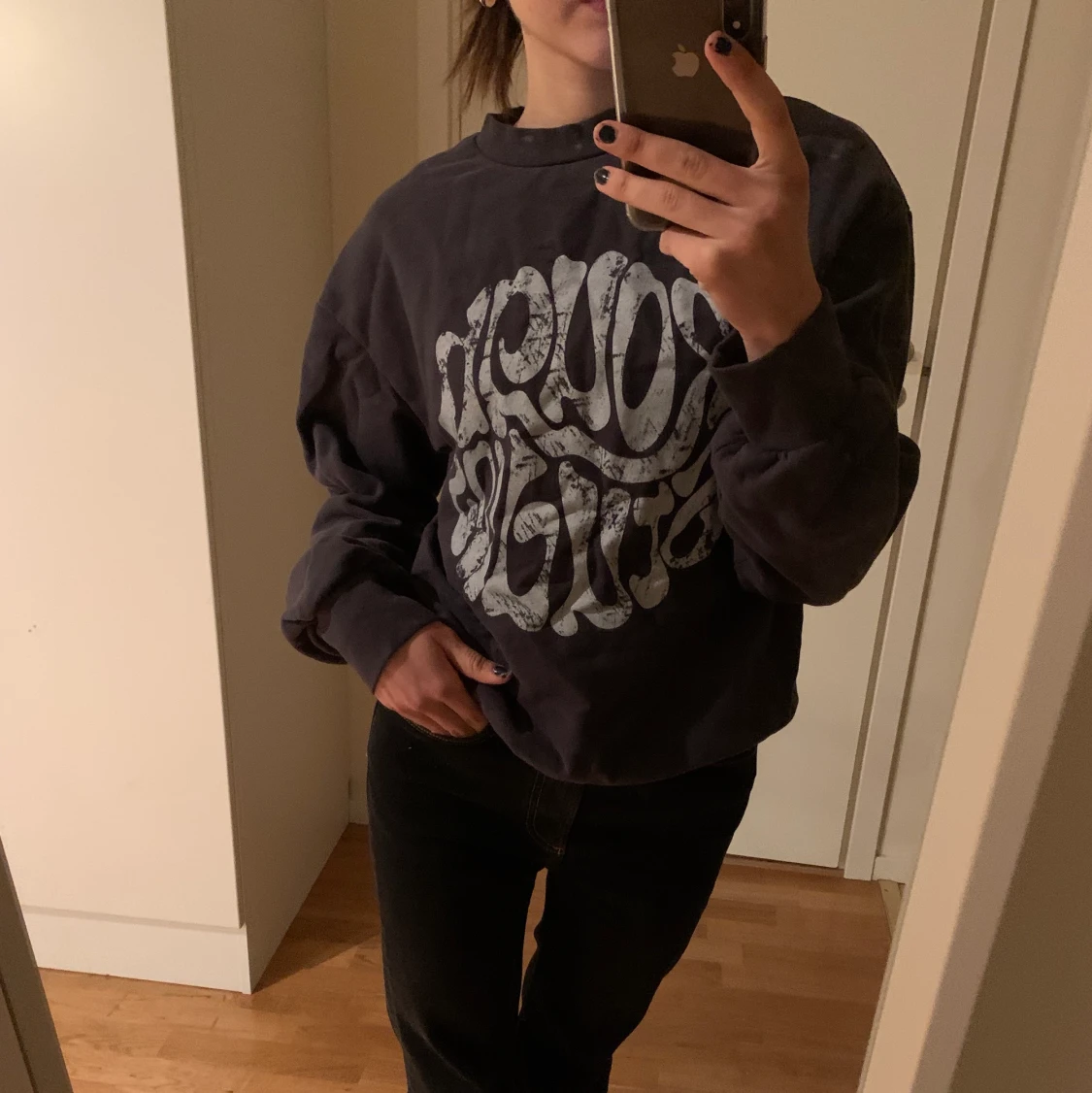 Grå sweatshirt 