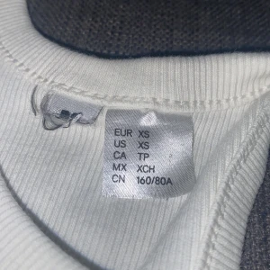 Kroppat linne🤍 - Detta linne är jätte fint för billigt pris❤️