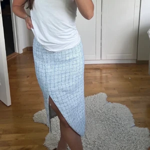Tweed kjol - Helt ny & oanvänd från Zara