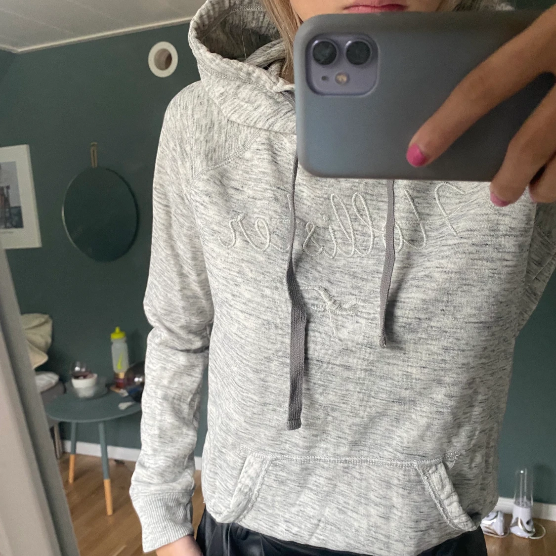Hollister hoodie!! - 90