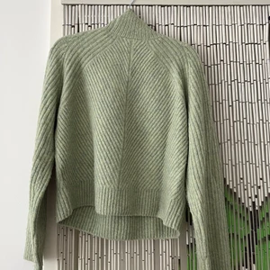 cozy jumper   - cozy jumper  