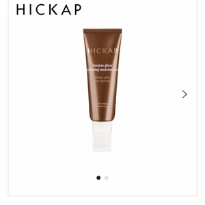 Hickap! - Säljer ”bronze glow priming moisturizer” från hickap. Produkten är testad två gånger. Så den är i stort sett som ny. Originalpris 299kr!