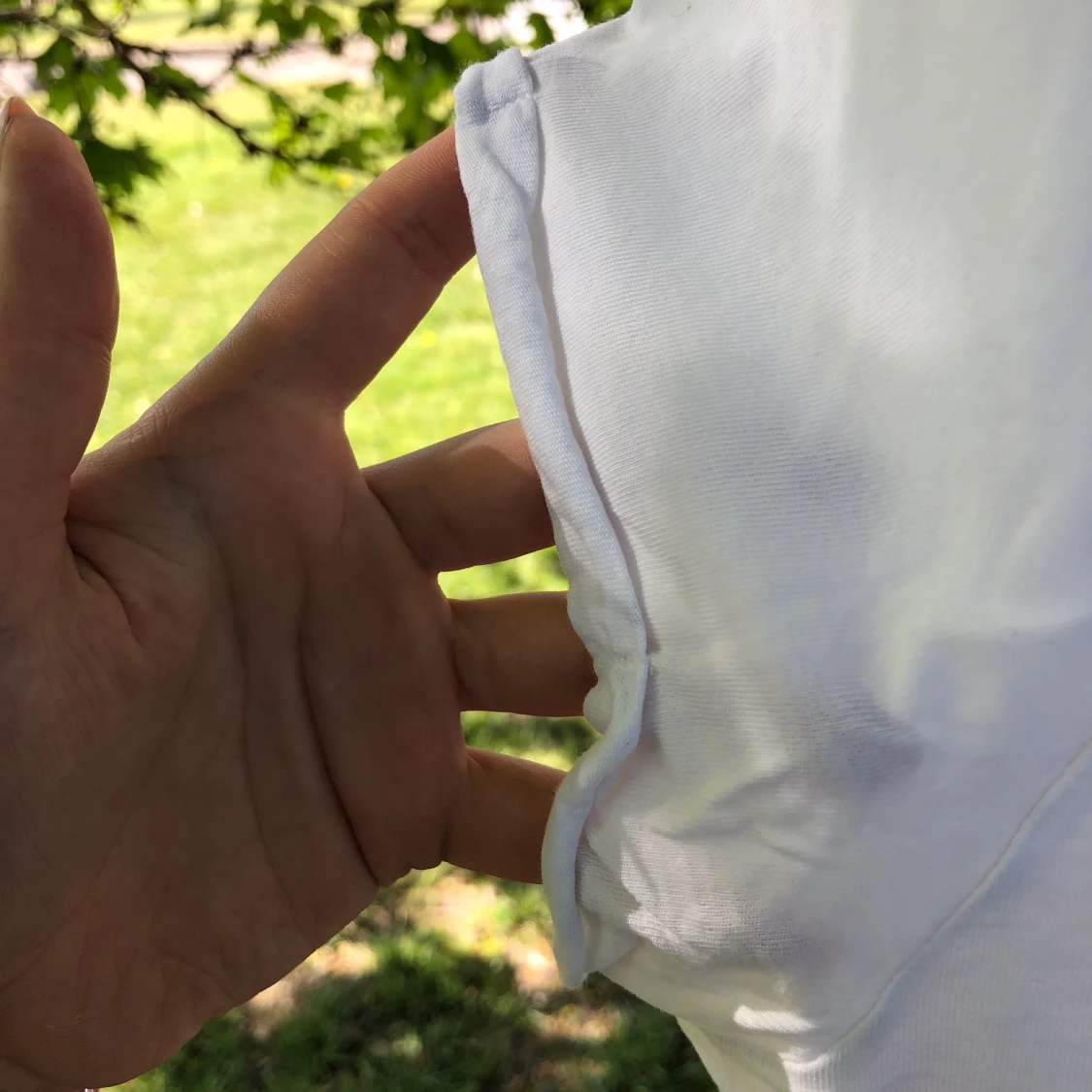 Vit T-shirt i storlek M. - 90