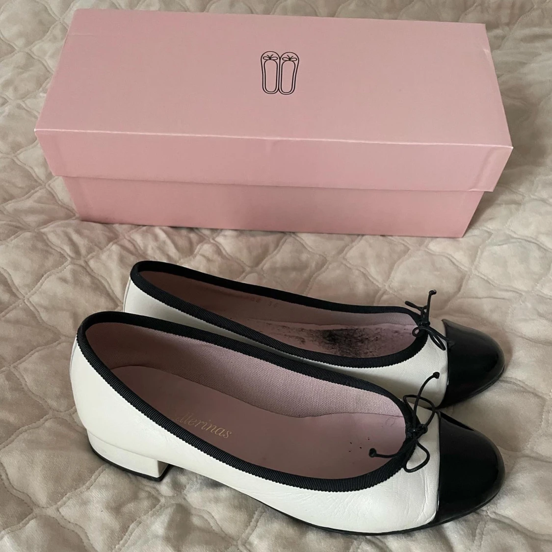 Nya! Pretty ballerinas