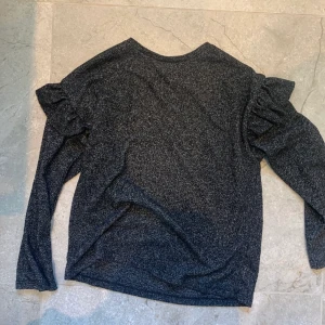 Zara tröja 11-12 men skulle mer säga xs eller xxs - Bra skick