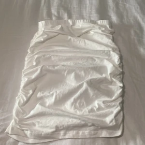 Shein - Oanvänd. Bra skick.☺️☺️