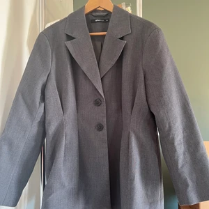 Kavaj med markerad midja, Gina Tricot Trend - Superfin kavaj, men den används inte så mycket som den borde.