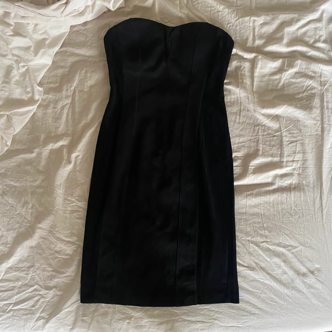 Ärmlös bandau klänning