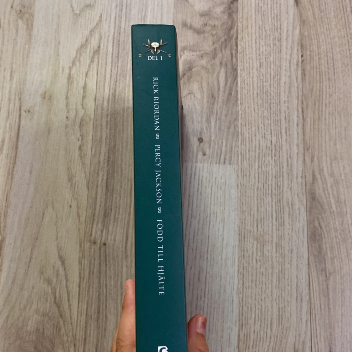 Född till hjälte  - 90