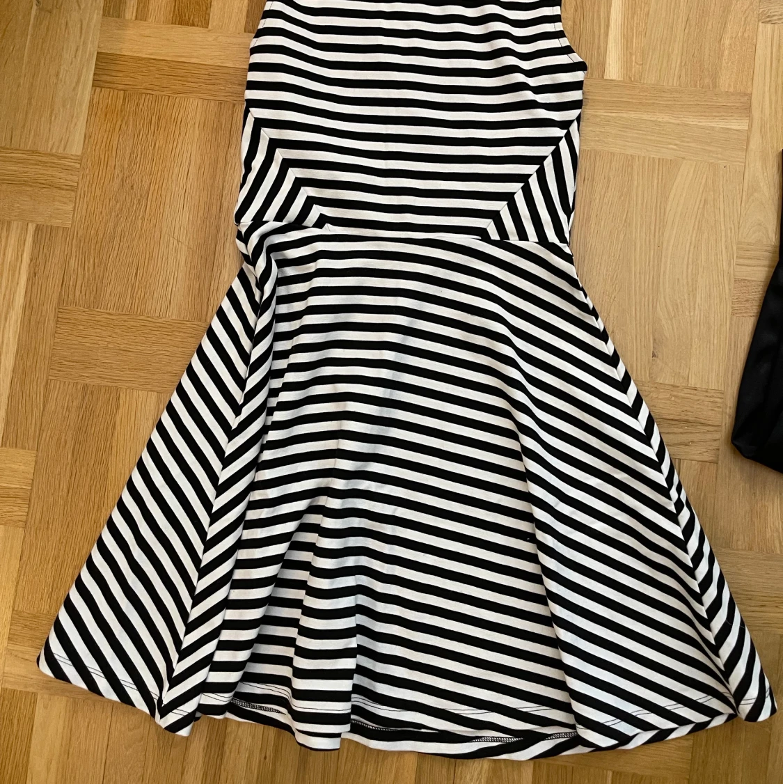 Randig klänning  - 90