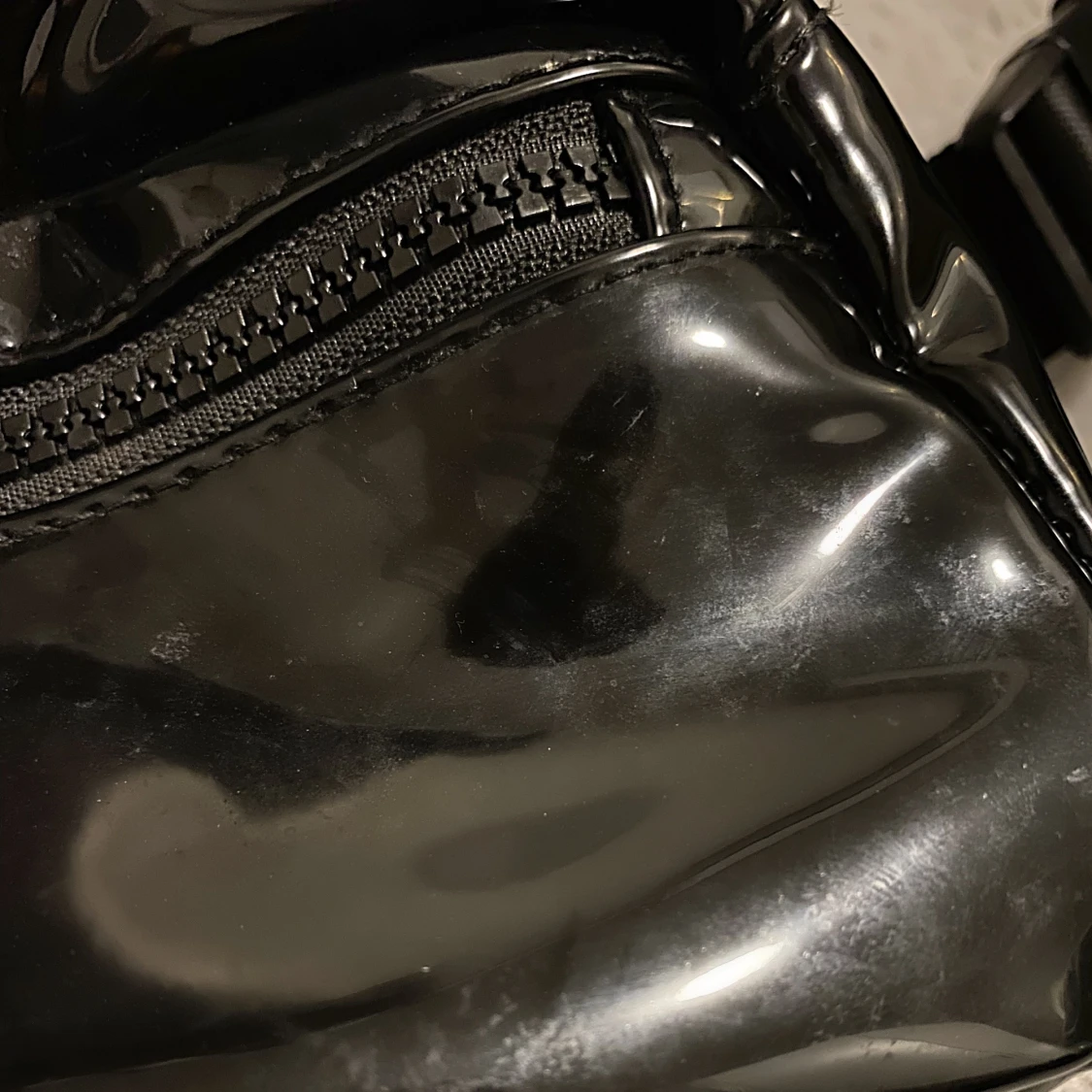 Svart magväska - 91