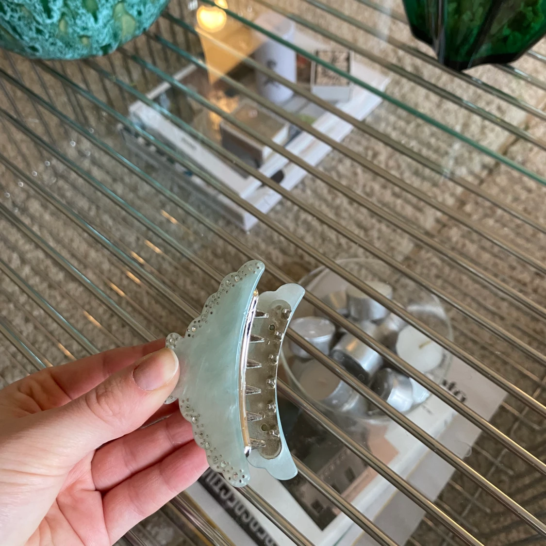 Ljusblå hårklämma - 90