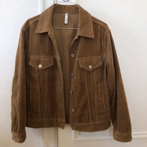 Mango - Manchesterjacka - Manchesterjacka från Mango, strl S. Aldrig använd. 