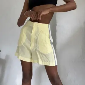 Ett par oanvända shorts från märket 5preview i storlek S