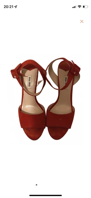 Miu Miu glitter sandals - Red sandals with platform heels covered in gold glitter. Small sign of wear on one heel.