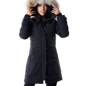 Vinterjacka - Säljer min lorette parka canada goose jacka, har ej kvar mitt äkthetskvitto & kan därför tänka mig gå ner i pris vid snabb äffär. Använd 1 vinter men den är inte sliten. 🫶🏽