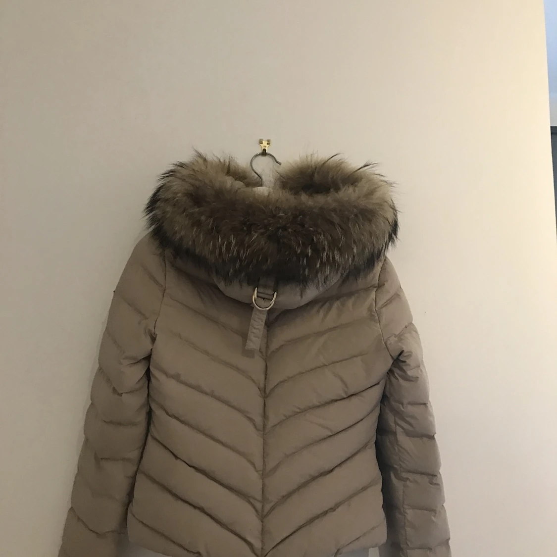 Hollies jacka beige strl 34 - 91