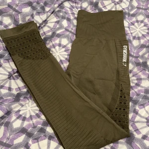 M - Säljer dessa för 300kr pe styck