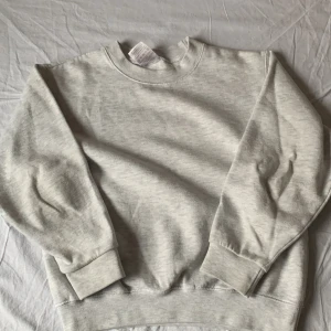 Hoodie  - Storlek:L junior Använd 