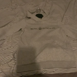 Seilracing hoodie - Ny skick skick 10/10