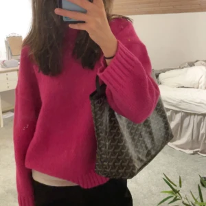 Rosa stickad tröja - Super fin rosa stickad tröja⚡️⚡️