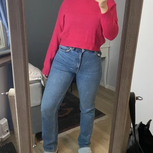 Jeans - Så snygga mid rise jeans från monki