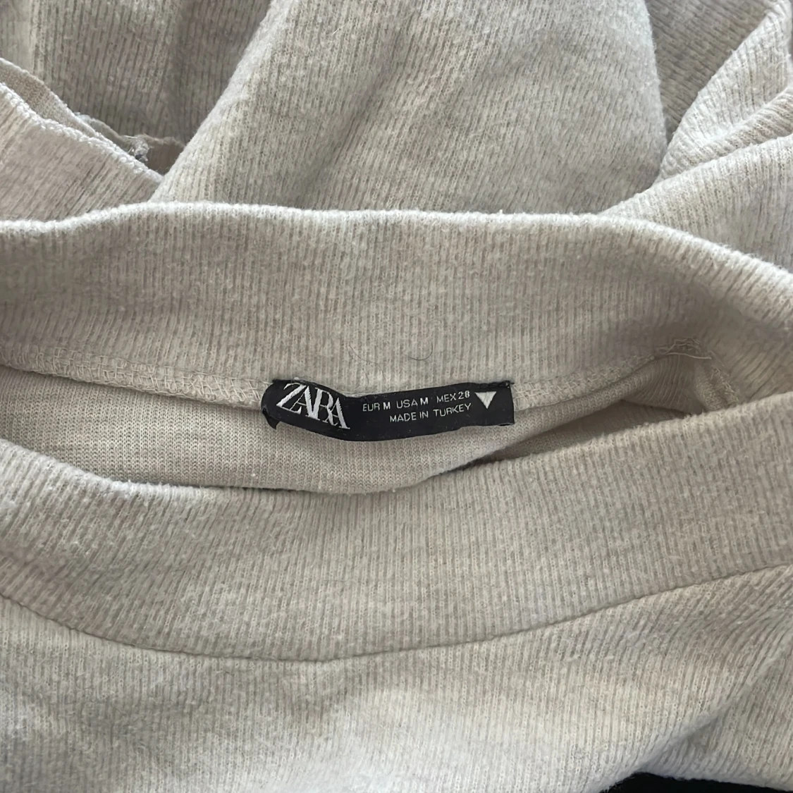 Zara set strl M - 90