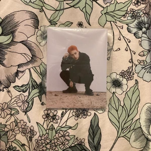 Stray Kids photocard booklet  - Photocard booklet that came with NoEasy Pre-Order.  W/ Bang Chan, Lee Know, Changbin & Hyunjin.  Opened like twice.  No wear and tear, in original plastic  Buyer pays shipping 