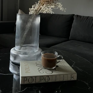 Polpo tablebook  - En Polpo tablebook inplastad (säljer alltså inte den på bilden utan en helt ny oöppnad)  Nypris 400kr, jag säljer för 250kr+frakt 