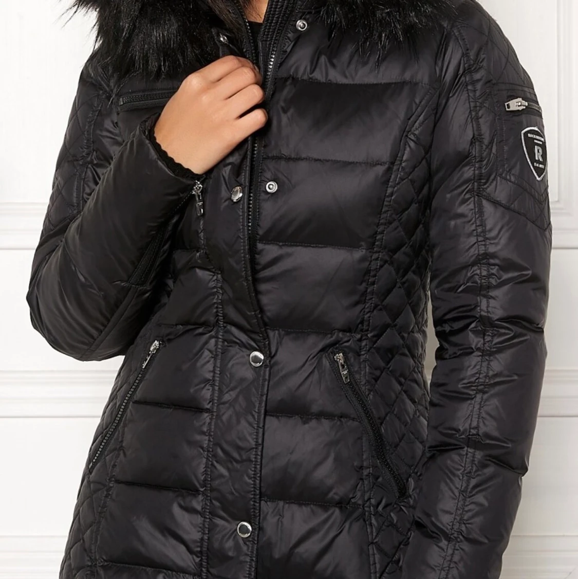 Rock and blue jacka  - 90