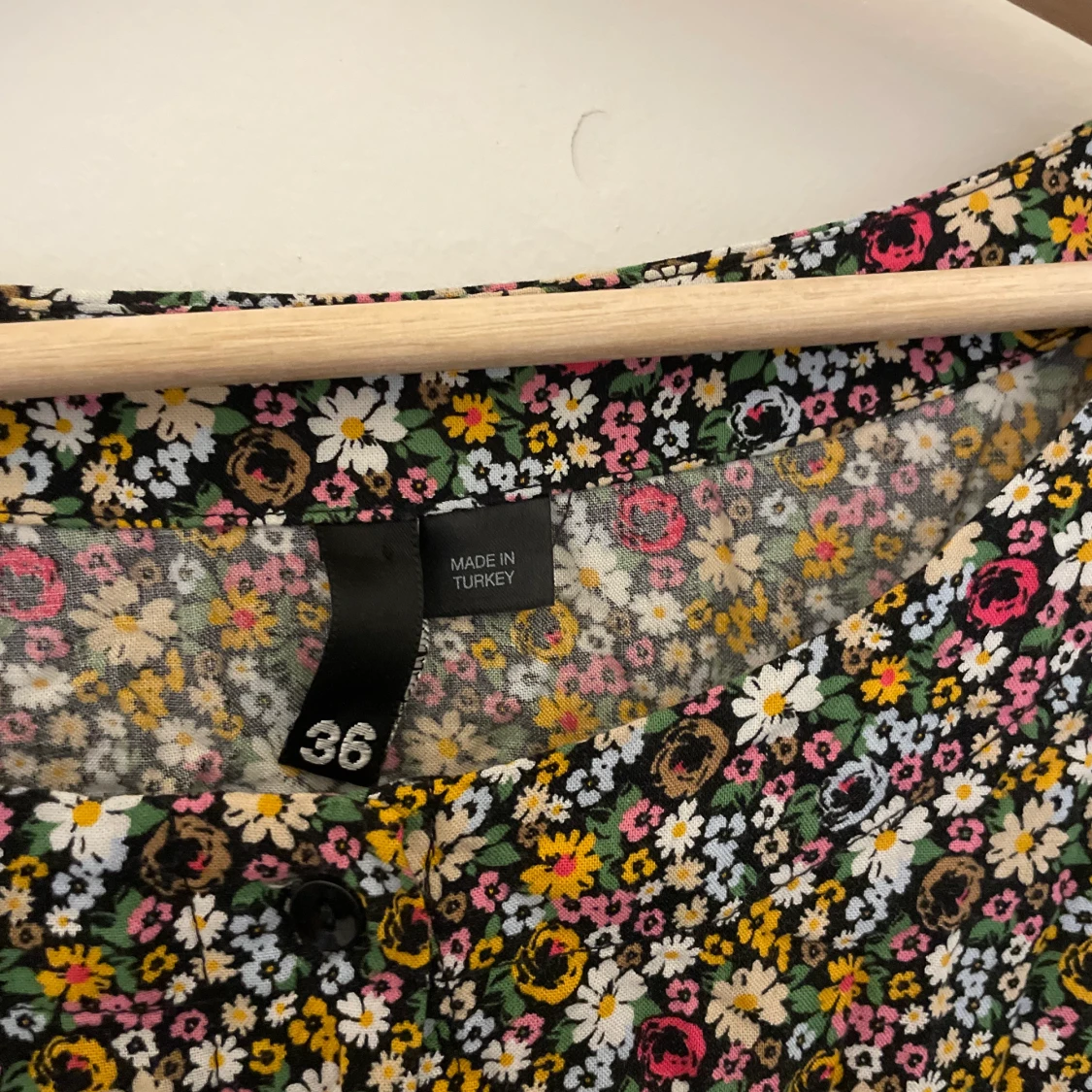 Blommig klänning - 91