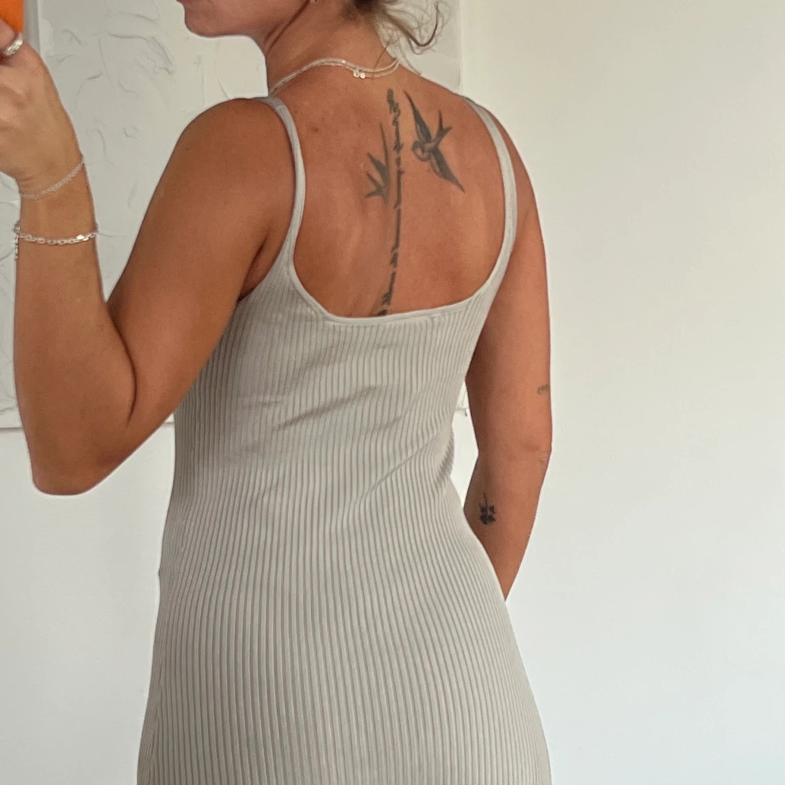 Lång jane knitted klänning från WEEKDAY - 90