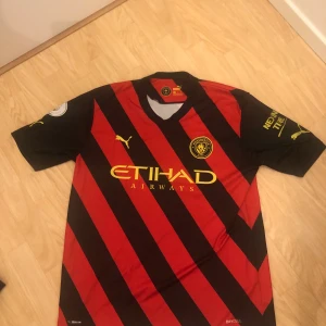 Manchester City Fotbollströja - Manchester City Bortaplan matchställ 22/23  