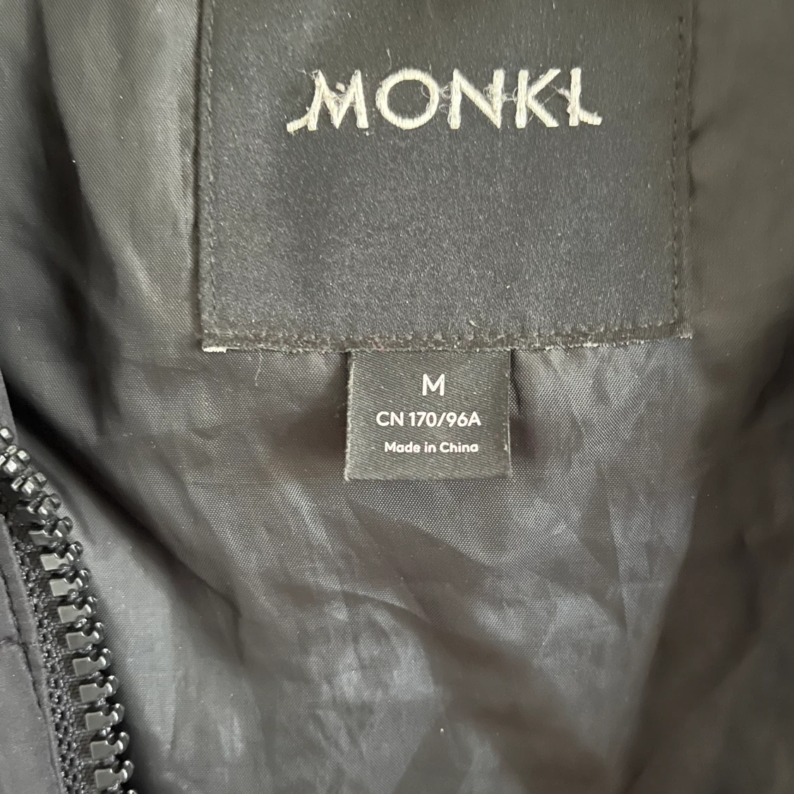 Svart jacka från Monki - 90