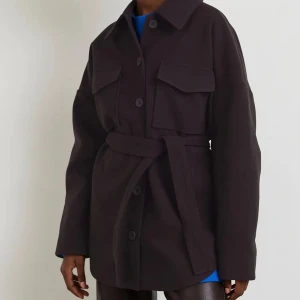 Gina tricot Jacka - XXS men är som en XS, använd 2 gånger, pris är utan frakt, tryck ej på köp nu 🫶🏽