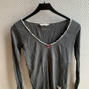 Odd Molly storlek S - Odd Molly tröja🌸