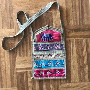 Söt väska - Supersöt liten väska med bohemiskt mönster