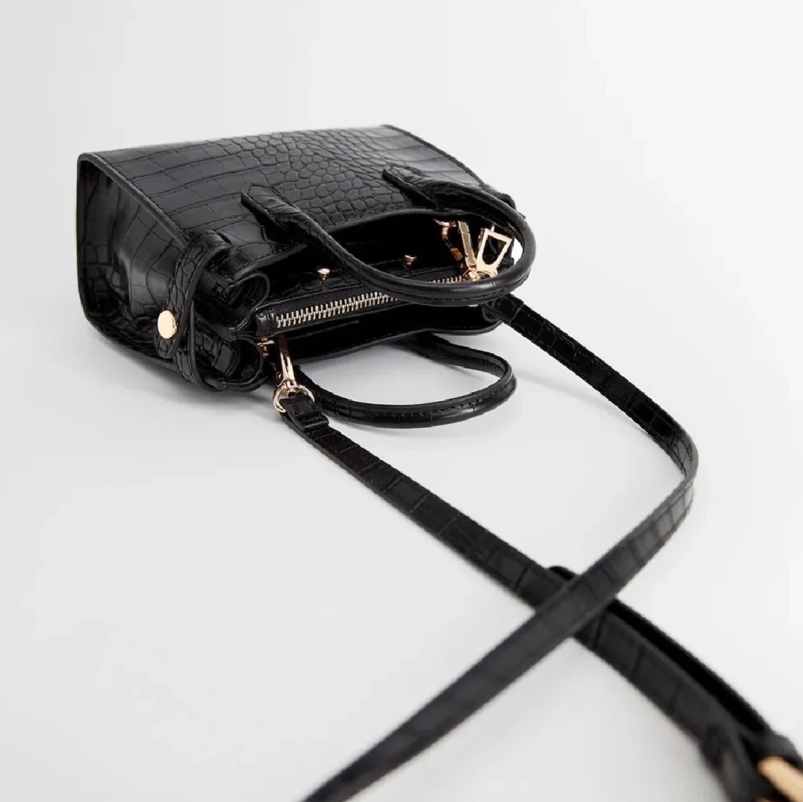 Croc väska från Mango - 90