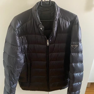 Prada Lightweight Down Jacket - Prada jacka 