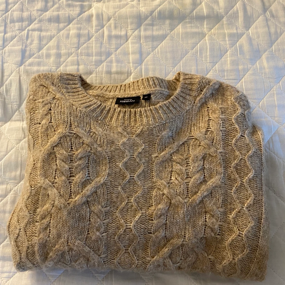 Stickad tröja  - 91